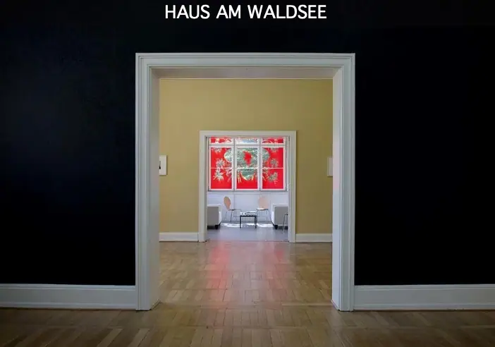 Ausstellungsraum im Haus am Waldsee in Berlin-Zehlendorf nach unseren Malerarbeiten